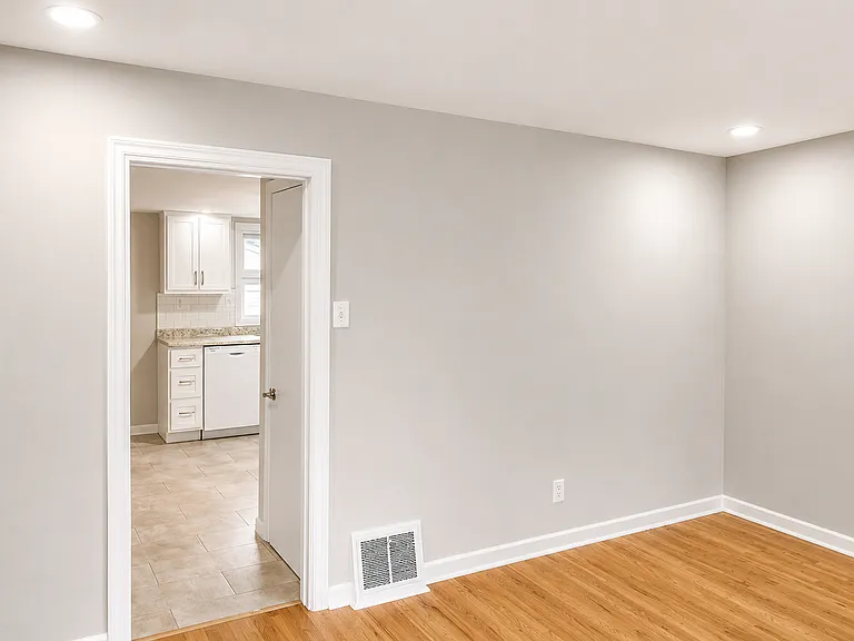1125 Apache Dr — Photo 8