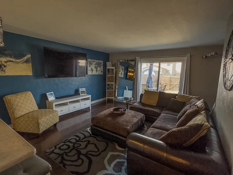 6104 Red Oak Dr #3 — Photo 18
