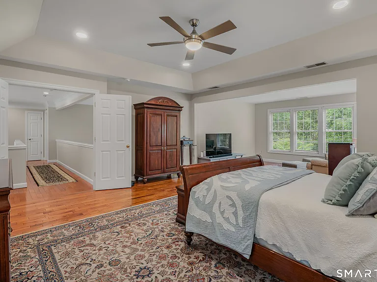 11 Windrose Dr — Photo 17