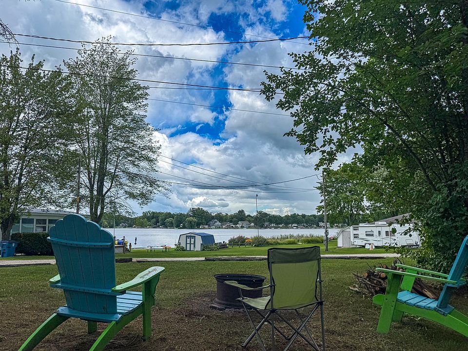 Fire Pit Lake View