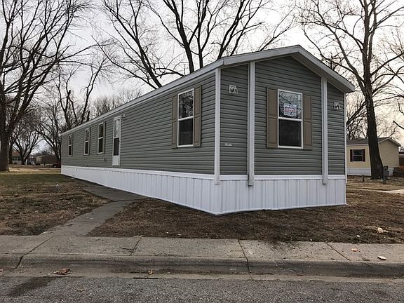 2nd image of 248 Newton St