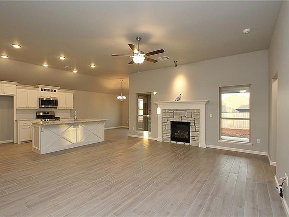 5th image of 2149 Wheatheart Dr