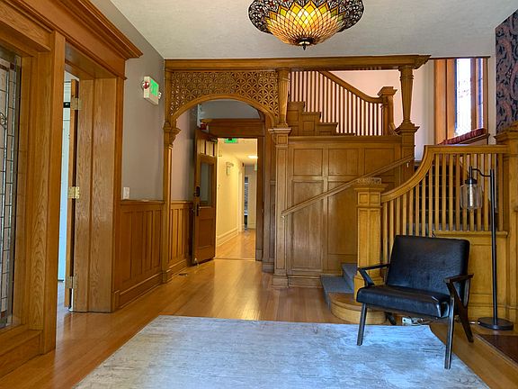 4th image of 1547 N Gaylord St