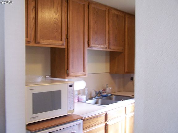 3rd image of 4106 E 15th St