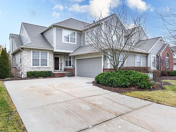 3rd image of 3805 Winding Brook Cir