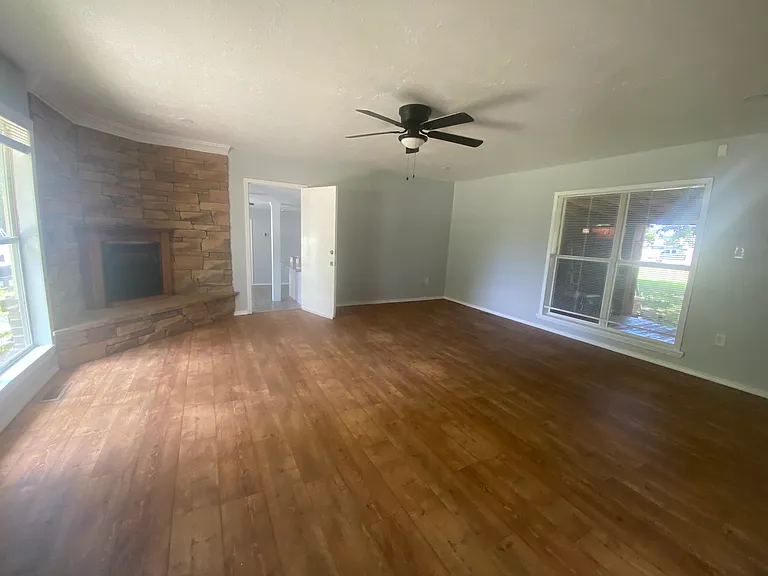 1716 S Webster Dr — Photo 21