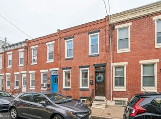 122 Hoffman St, Philadelphia, PA 19148