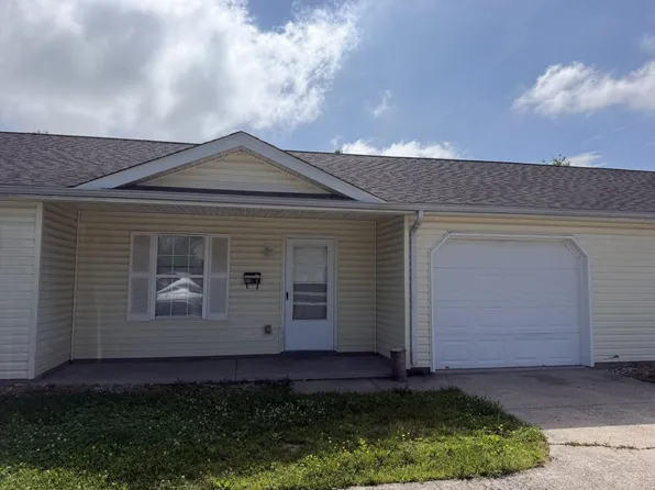 801 N Garfield St, Marion, IL 62959