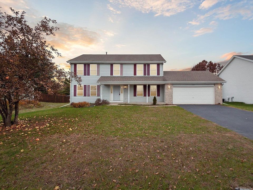 1st image of 509 Santolina Dr