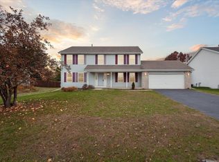 509 Santolina Dr, Roscoe, IL 61073