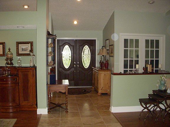 3rd image of 1816 Weatherstone Dr