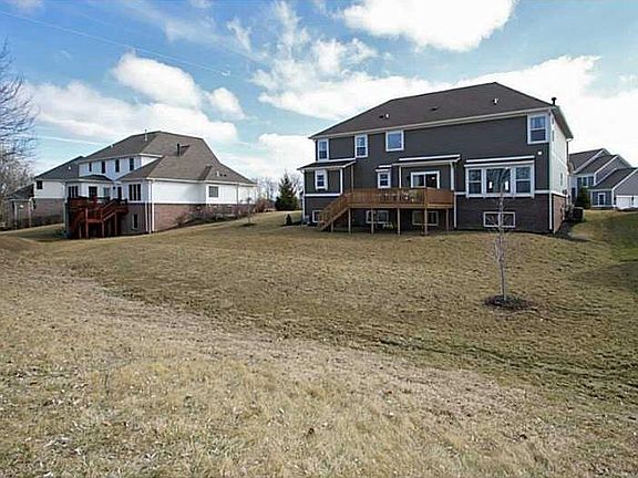 2nd image of 16650 Holly Oak Dr