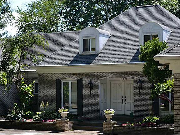 2nd image of 129 Carrie Ann Dr