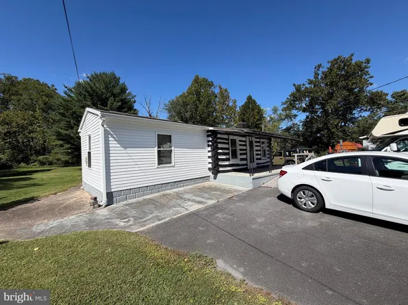 4093 Sycamore Grove Rd, Chambersburg, PA 17202