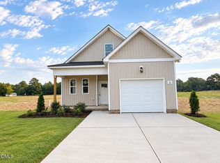 12 W Coulter Ct, Selma, NC 27576
