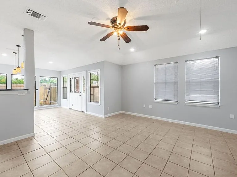 8255 Misty Willow St #B — Photo 3