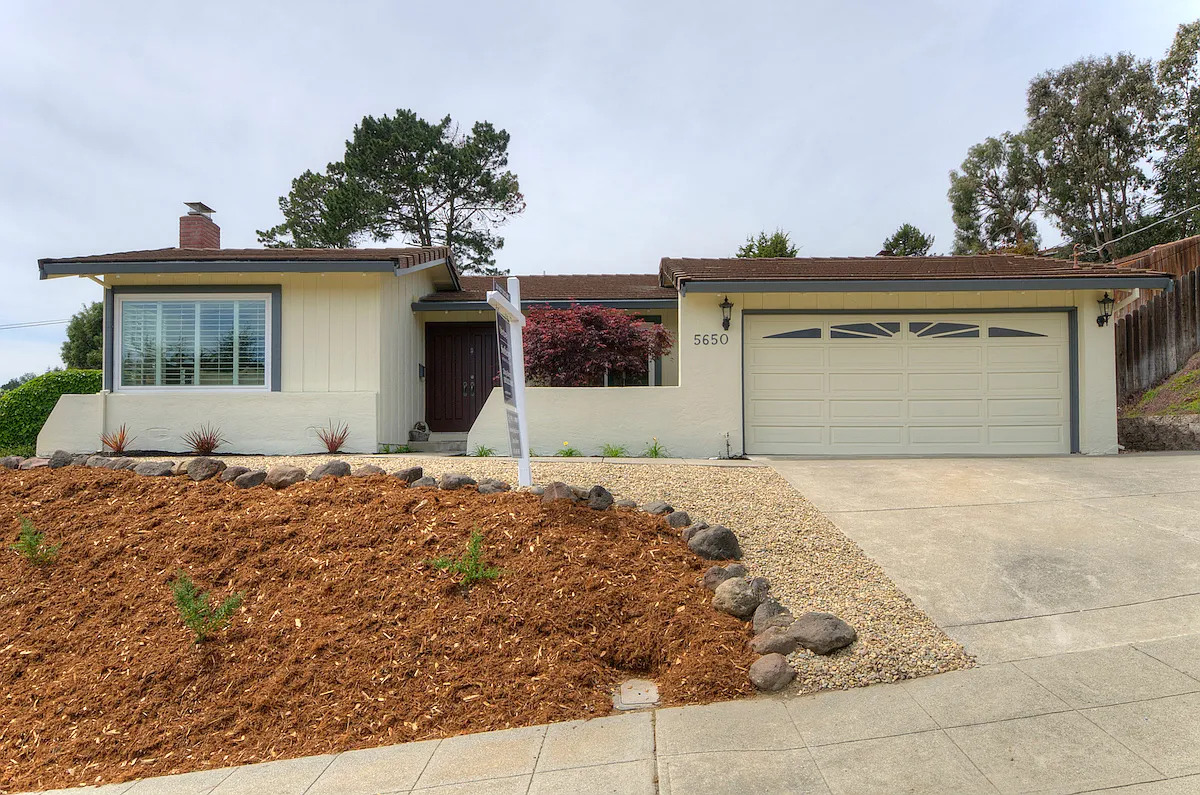5650 Shadow Ridge Dr photo 1