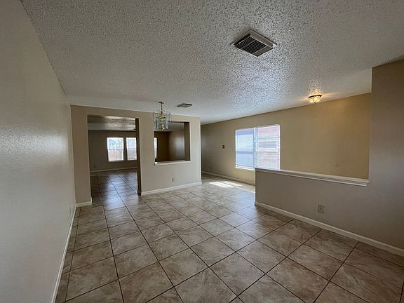 5th image of 6212 Encanto Point Dr