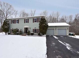 26 Barrett Hill Rd, Brooklyn, CT 06234