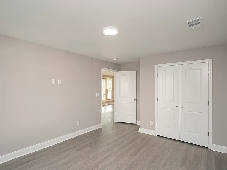1229 Berwick Trl — Photo 32