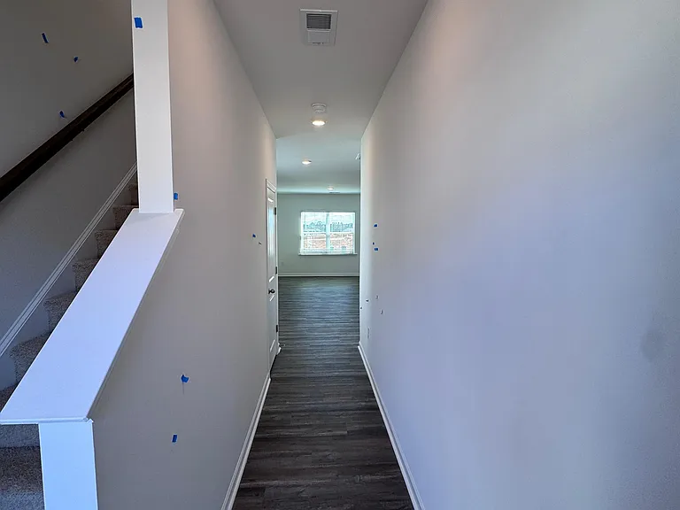123 Starlight St — Photo 5