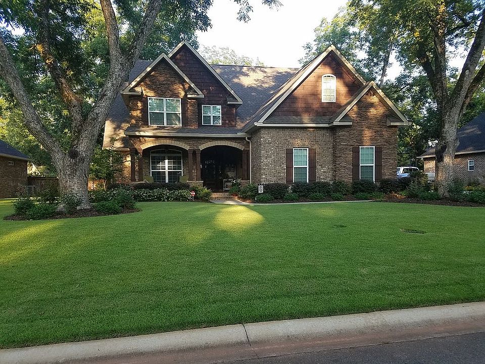 1st image of 305 Madilyn Dr