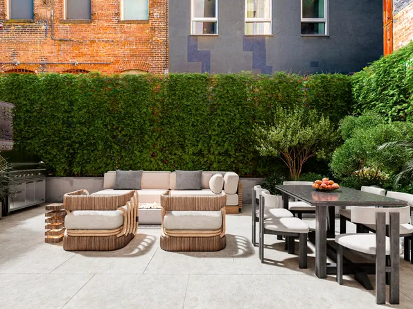 15 Renwick Street image 5 of 27