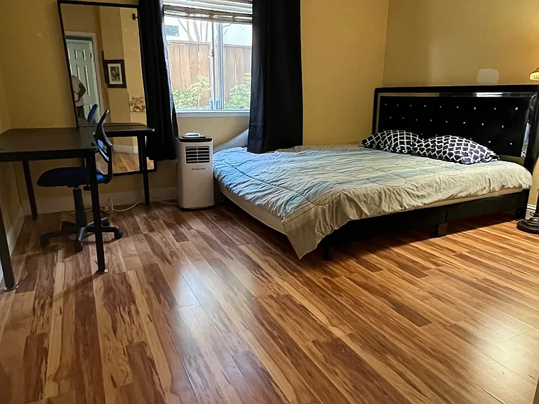 6901 Hollybrook Dr #1 — Photo 6