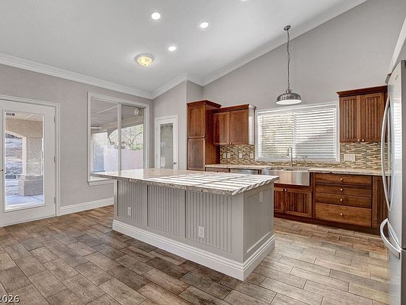 4th image of 317 Waterwheel Falls Dr