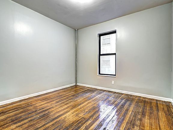 3rd image of 516 W 174th St APT 8