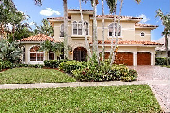 Elegant 5/4.1 Courtyard Home