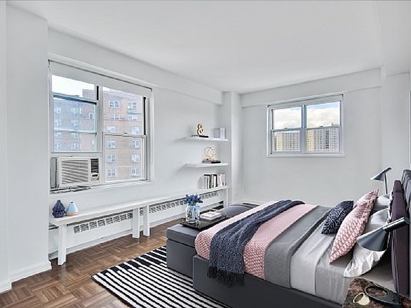 4th image of 570 Grand St #J901