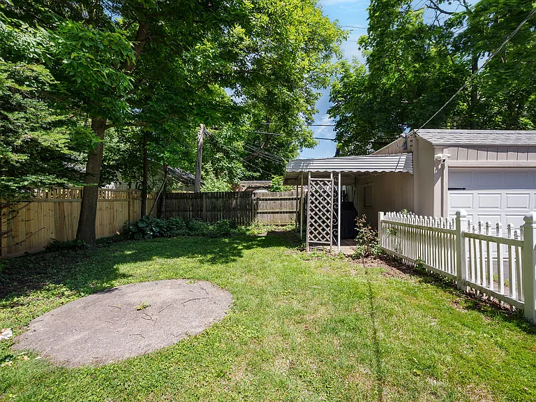 2075 Coventry Rd #2 — Photo 30