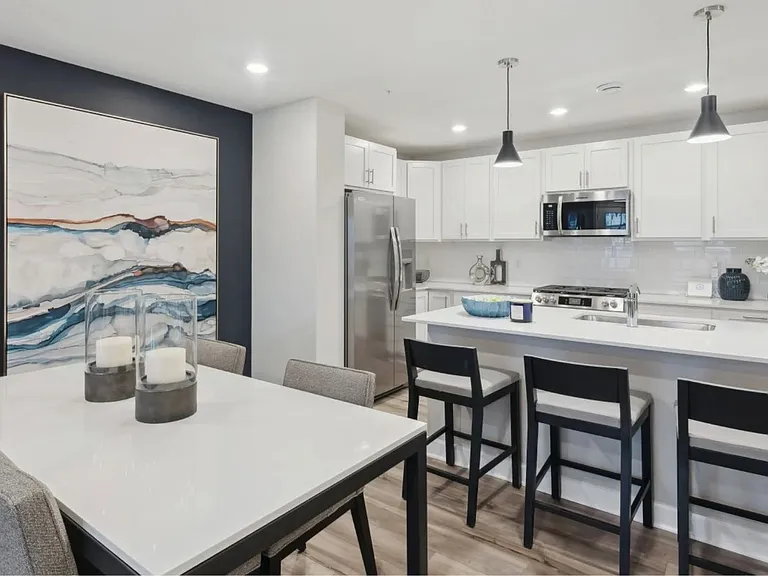 15022 Adare Way — Photo 9