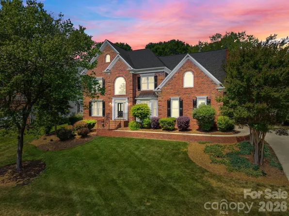 15540 Northstone Dr, Huntersville, NC 28078