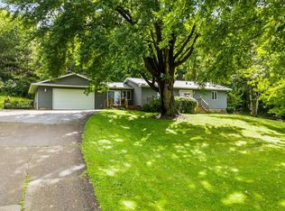 443 Valley View Rd, Roberts, WI 54023