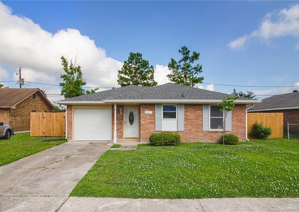 1st image of 2441 Cambridge Dr