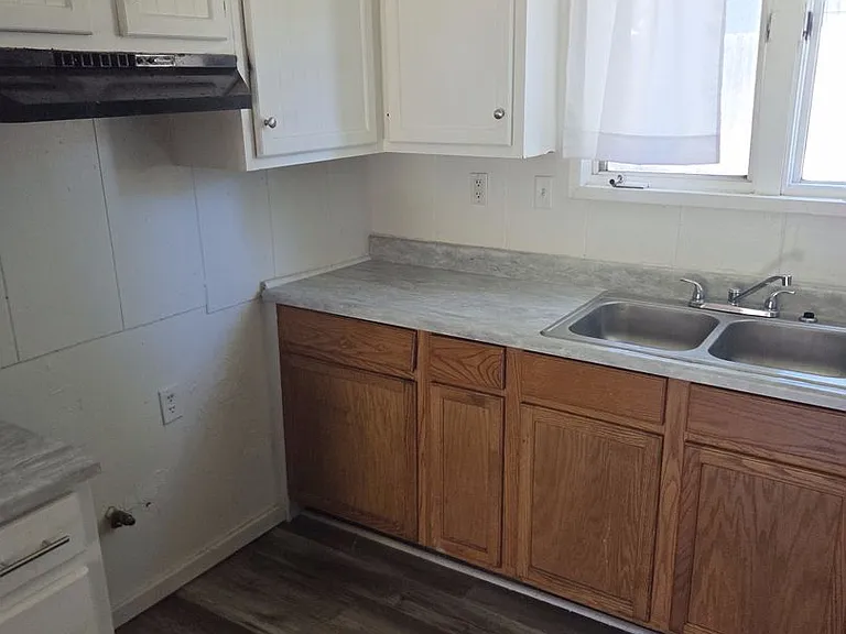 2507 W Laura Ave — Photo 13