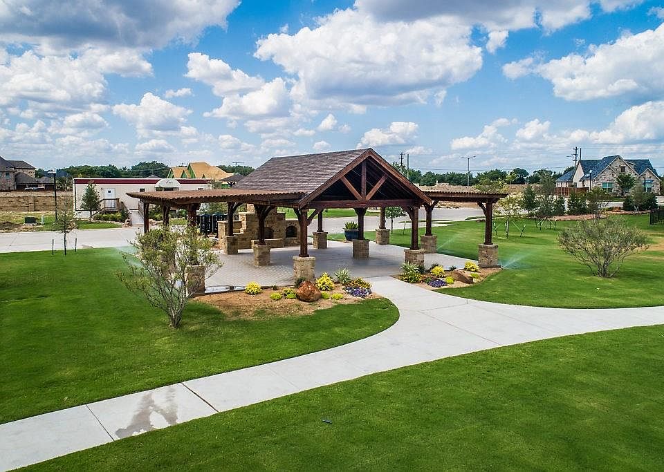 2nd image of 2418 Somercrest Pl Lot 18