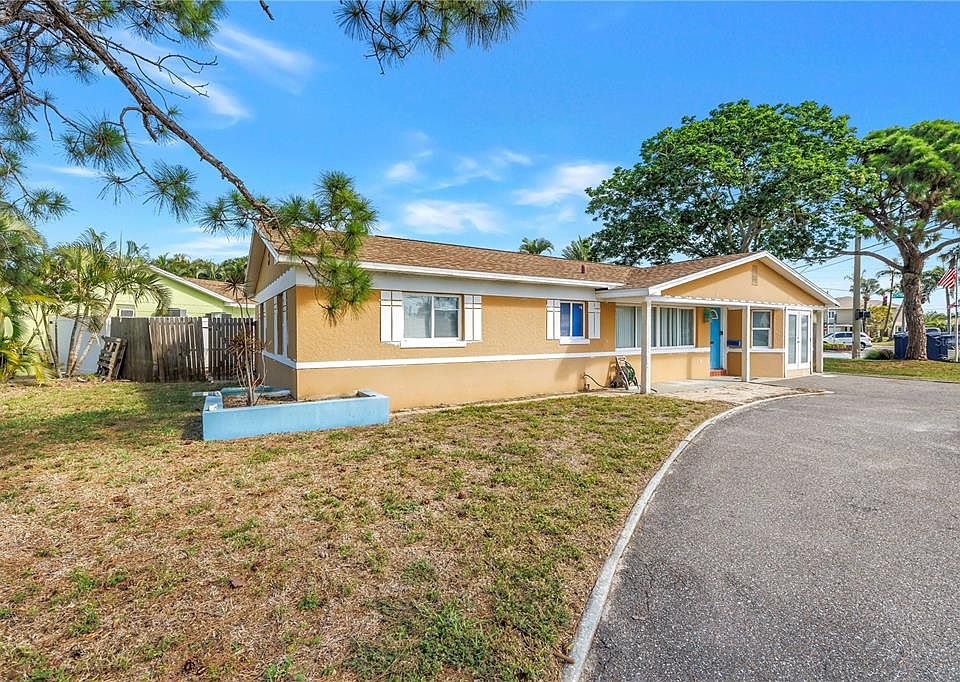 1st image of 7901 CAUSEWAY BOULEVARD S