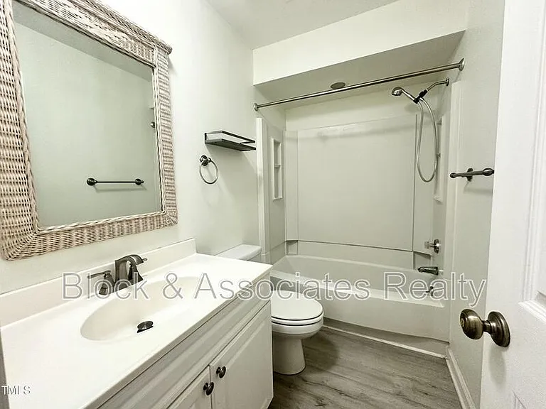 200 W Woodcroft Pkwy #57A — Photo 12