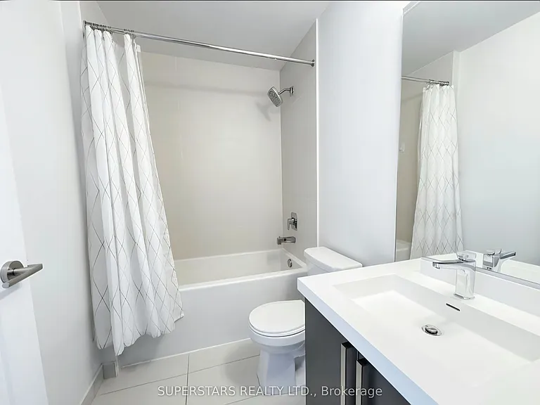 7895 Jane St #1616 — Photo 8