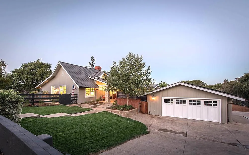 23500 Camino Hermoso Dr photo 1