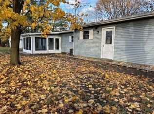 3960 Waldron Rd, North Adams, MI 49262