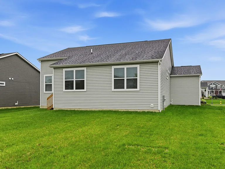 538 Penwell Dr — Photo 4