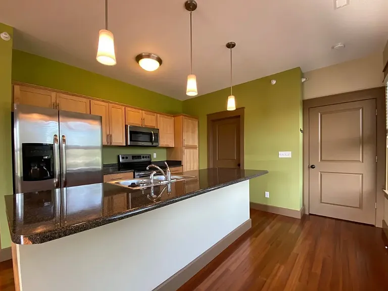 231 W Dodds St — Photo 16