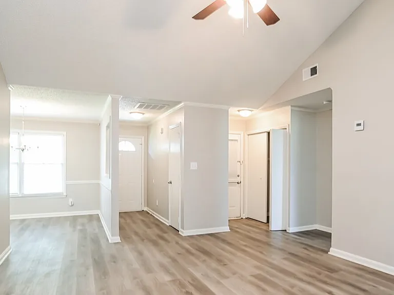 4040 Coopersdale Rd — Photo 5