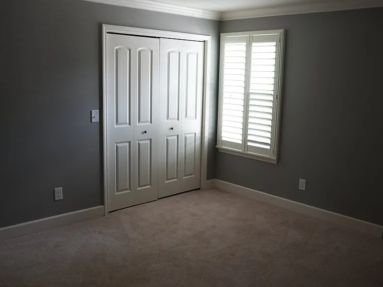 612 Nevins Pl — Photo 22