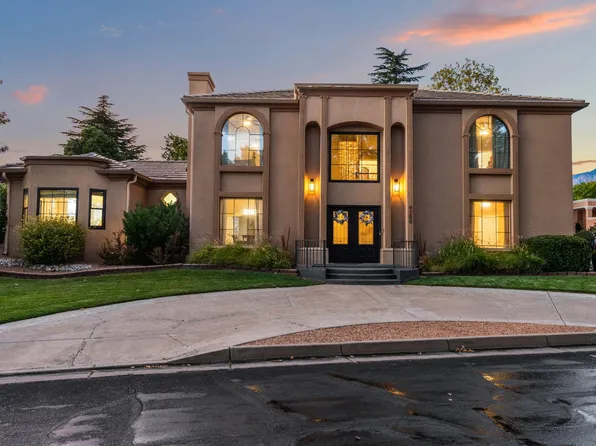 9205 Tanoan Dr NE, Albuquerque, NM 87111