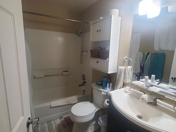 5th image of 713 N 96TH Street